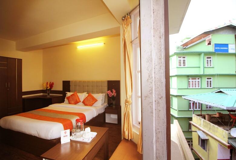 Oyo 8701 Hotel Silk Route Residency