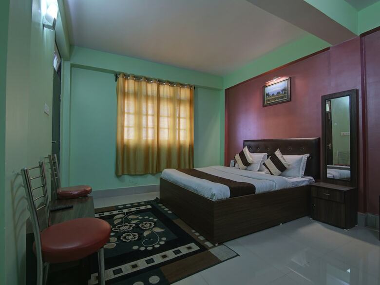 Hotel Oyo 4547 Himalayan Gateway Residency
