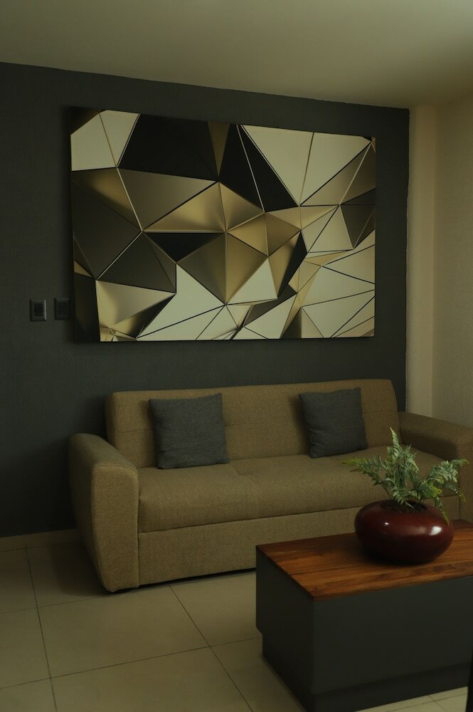 Hotel Homesuites Zaragoza