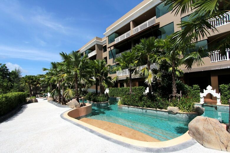 Hotel Maikhao Palm Beach Resort