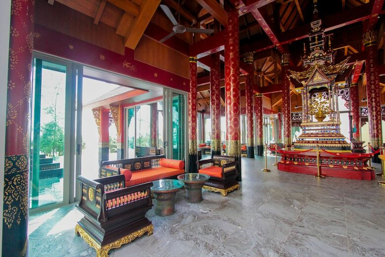 Hotel Maikhao Palm Beach Resort