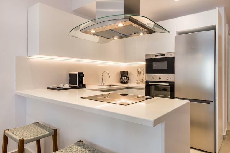 Hotel Avra Apartments Venetian Harbour