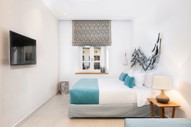 Hotel Avra Apartments Venetian Harbour