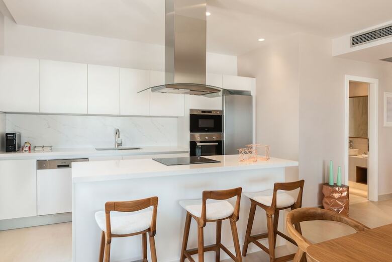 Hotel Avra Apartments Venetian Harbour