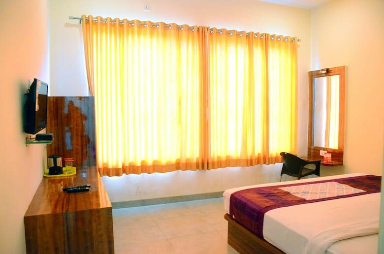 Oyo 6476 Hotel Panchgani Holiday Home