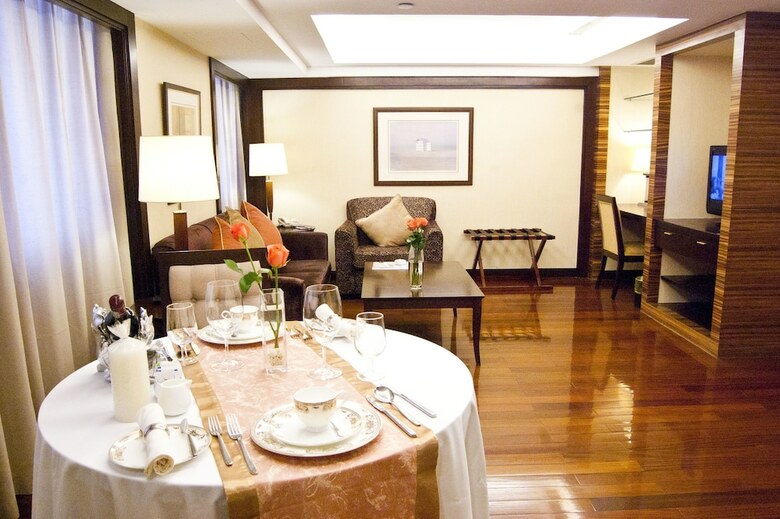 Aparthotel Golden Eagle Crown Executive Apartment