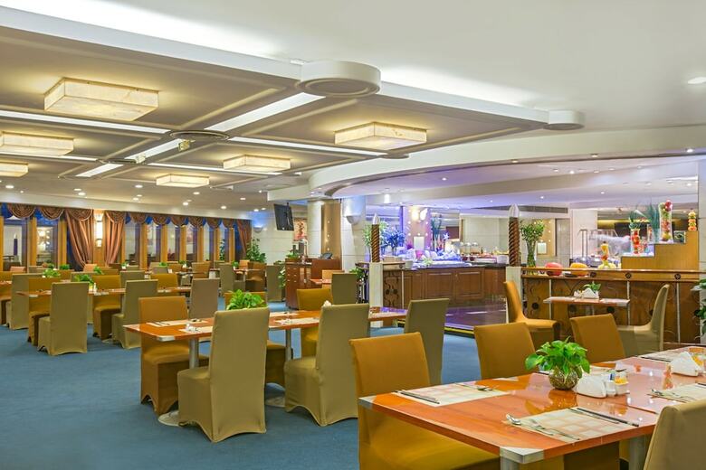 Aparthotel Golden Eagle Crown Executive Apartment