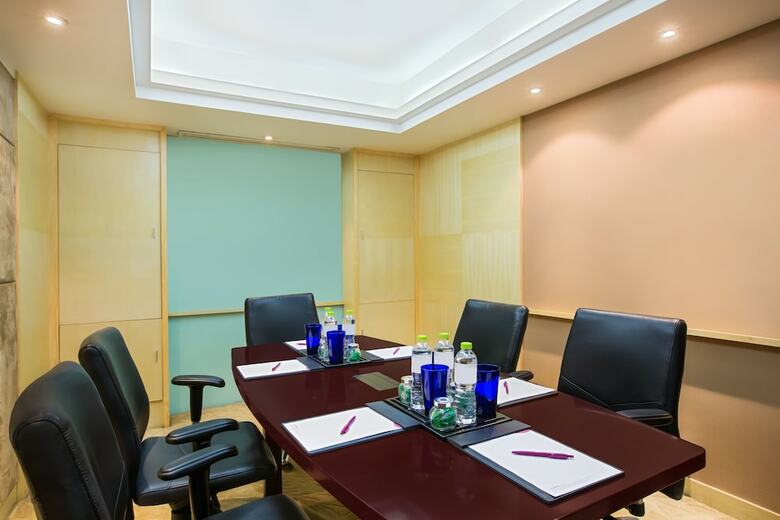 Aparthotel Golden Eagle Crown Executive Apartment