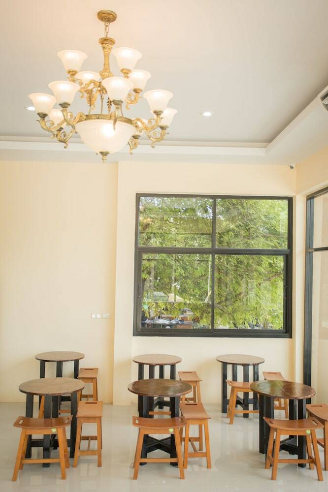 Hostal Haad Chaweng Resort And Hostel