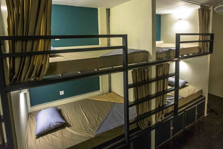 Hostal Nest Beach Club - Hostel