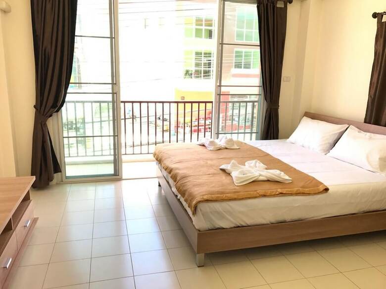 Hotel Surasak Center Sri Racha