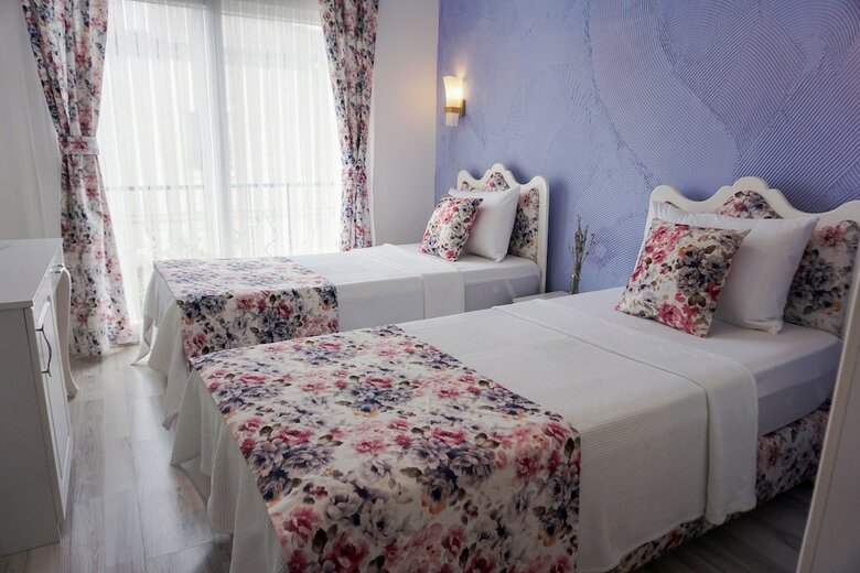 Ala�at? 716 Butik Hotel