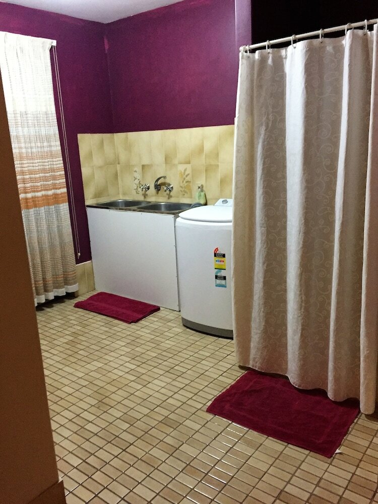 Hotel Perth Stadium Homestay
