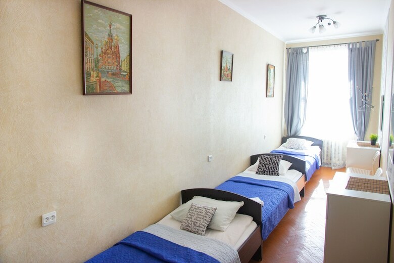 Hotel Tabouret I Chemodan