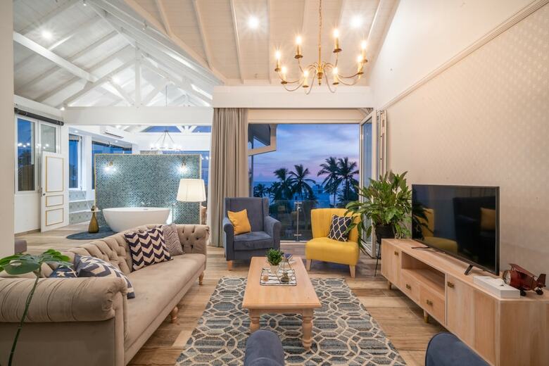 Hotel Triple O Six