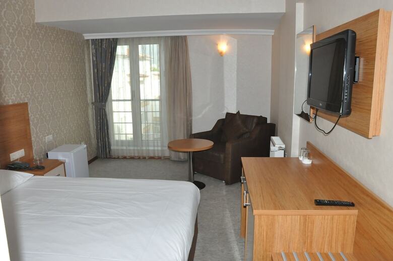 Hotel Ilksan Deha Otel