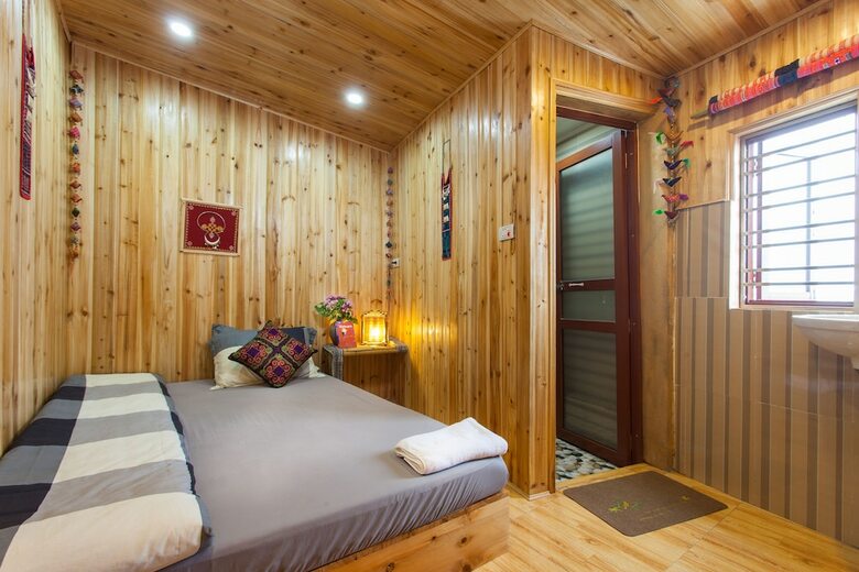 Hotel Little View Homestay