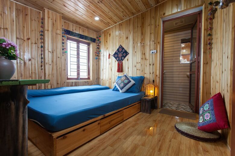 Hotel Little View Homestay