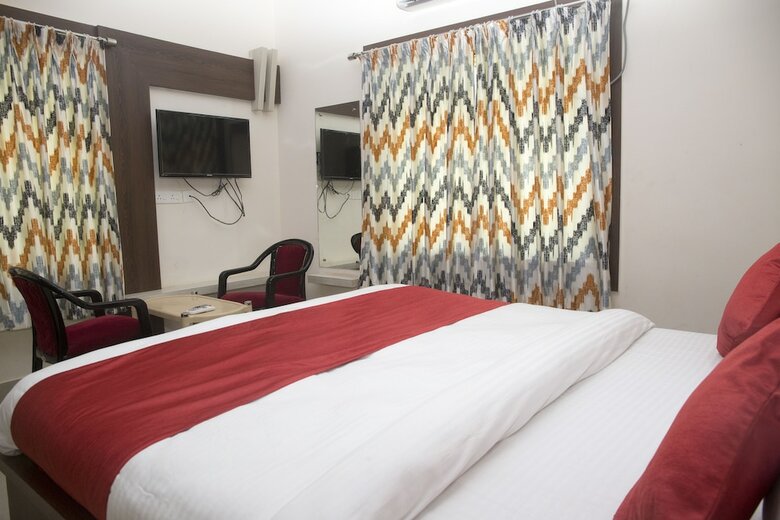 Hotel Oyo 3904 Home Stay Tara Palace