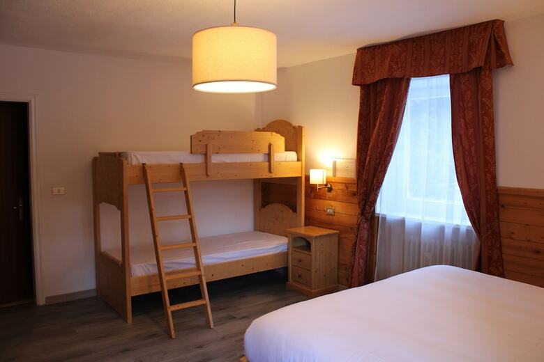 Hotel Rododendro