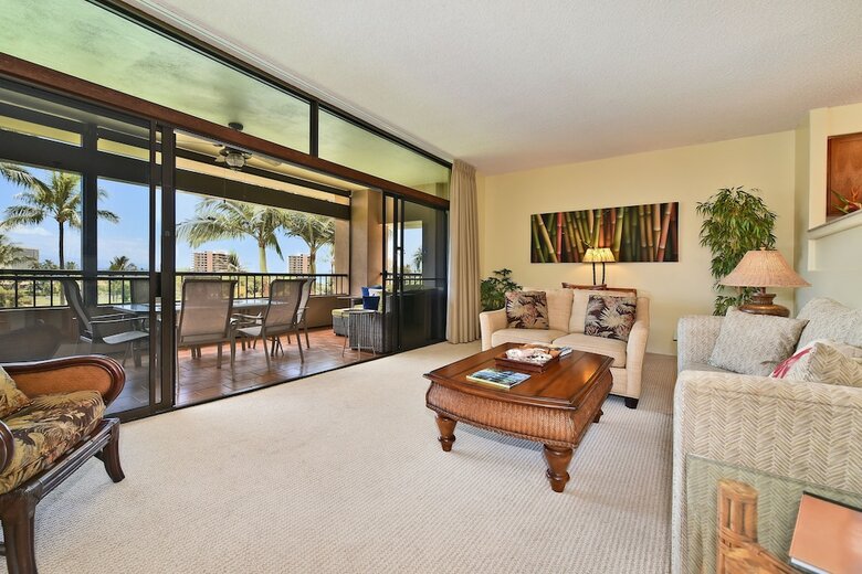 Kaanapali Royal H303 By Redawning