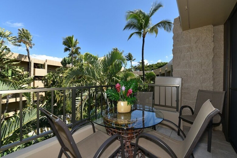 Paki Maui 415 By Redawning