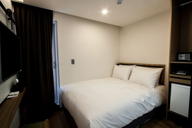 First Stay Hotel Tawny Owl