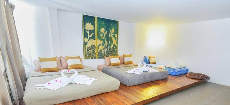 Hotel Fah Talay Resort
