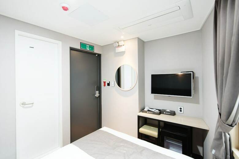 Hotel Ehwa In Myeongdong
