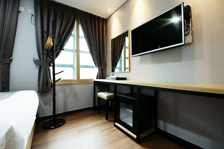 Hotel Ehwa In Myeongdong