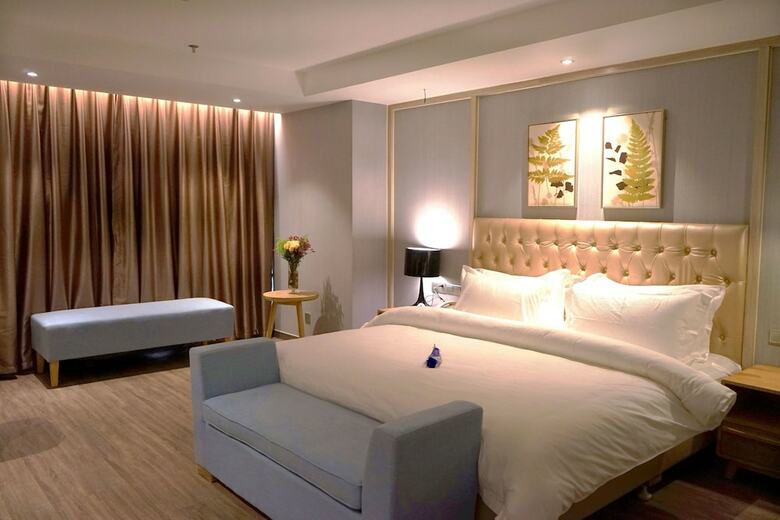 Metropolo Jinshanzui Village Hotel