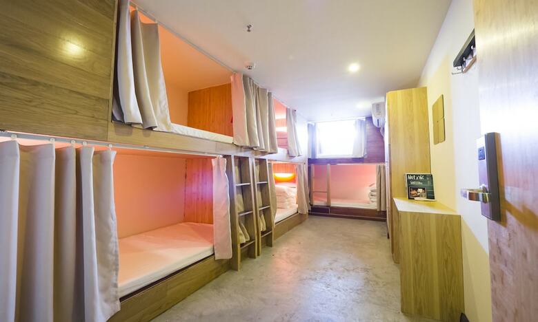 Hostal Chongqing Travelling With Hotel