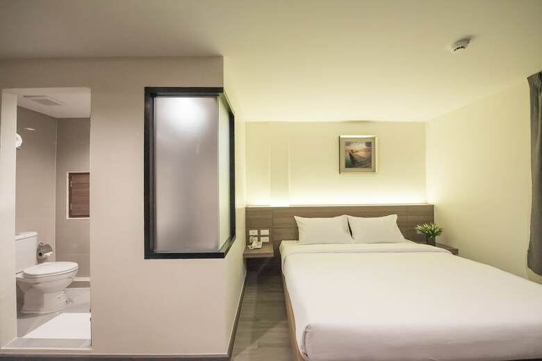 Sovereign Group Hotel @ Pratunam Bangkok