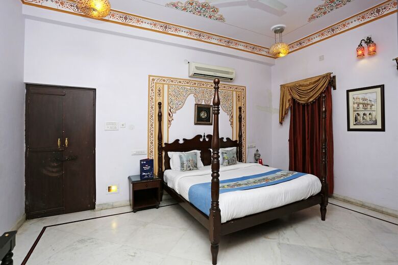 Palette - Hotel Inder Prakash