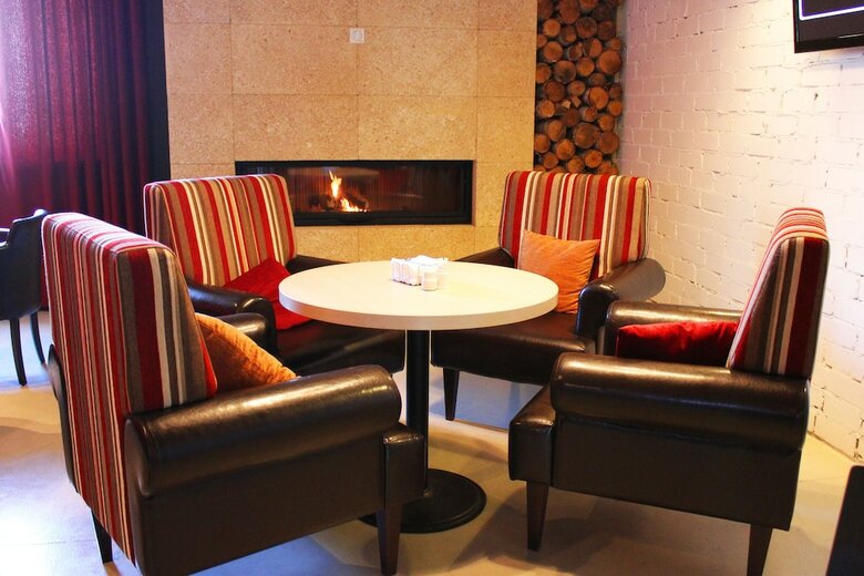Benefit Plaza Congress Hotel