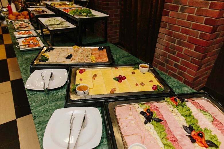 Benefit Plaza Congress Hotel