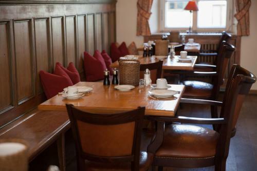 Hotel Gasthof Alte Post Holzkirchen
