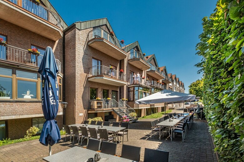 Sport- Und Tagungshotel De Poort