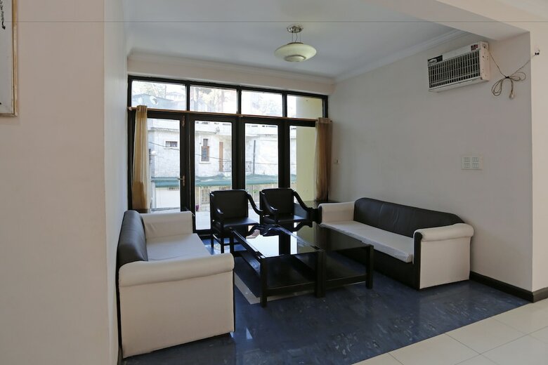Oyo 7211 Hotel Mussoorie Club