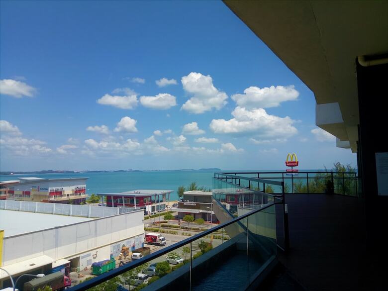 D'wharf Hotel & Serviced Residence