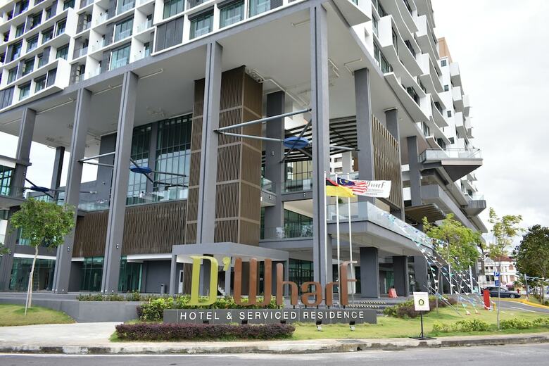 D'wharf Hotel & Serviced Residence