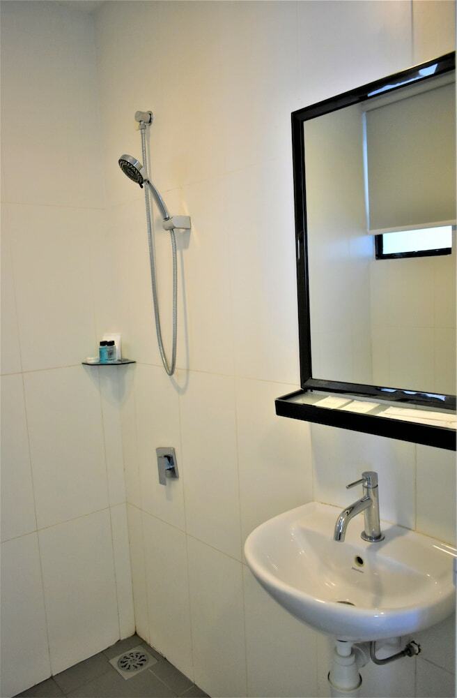 D'wharf Hotel & Serviced Residence