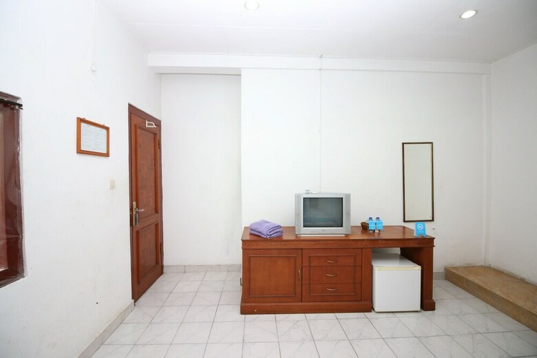 Hotel Airy Kuta Square Bakung Sari 43 Bali