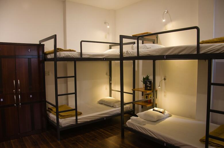 Hostal Epin Hotel - Hostel