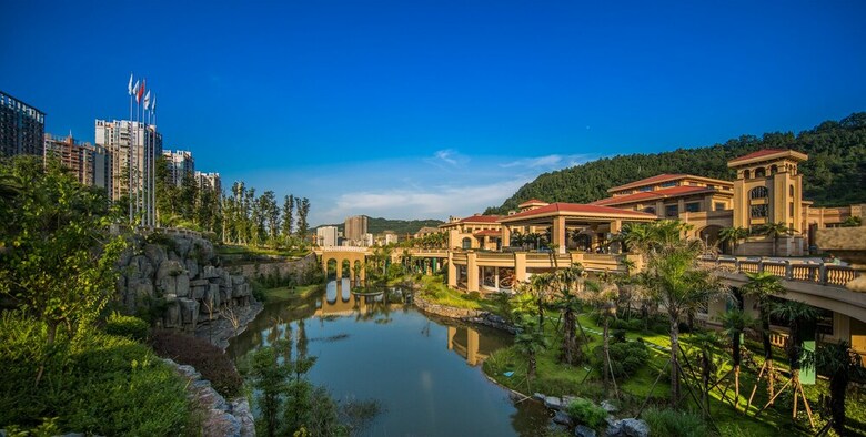 Felton Gloria Grand Hotel Bazhong