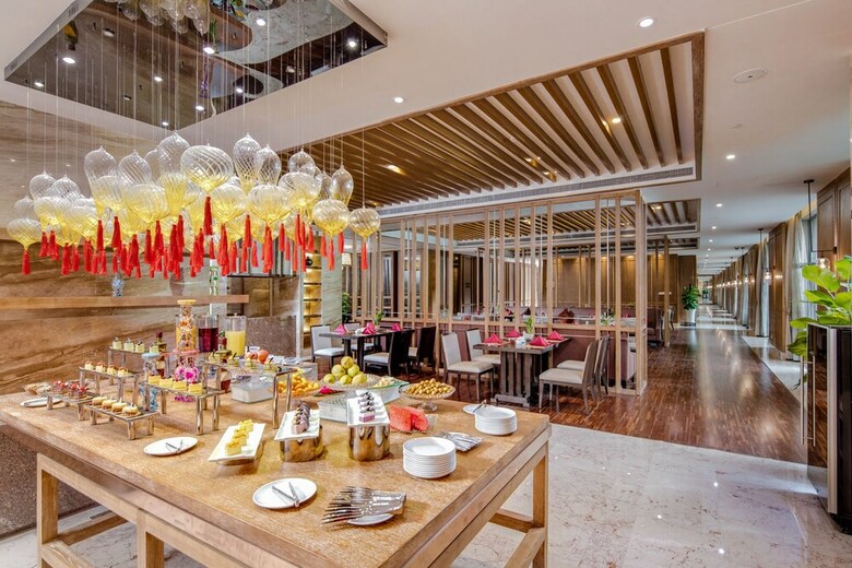 Felton Gloria Grand Hotel Bazhong