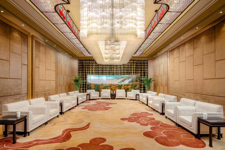 Felton Gloria Grand Hotel Bazhong