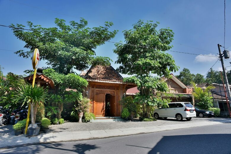 Hotel Zen Premium Madukismo