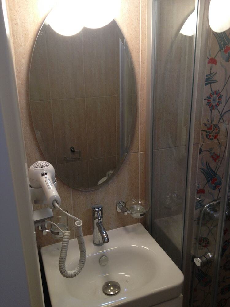 Alicante Hotel - Adults Only