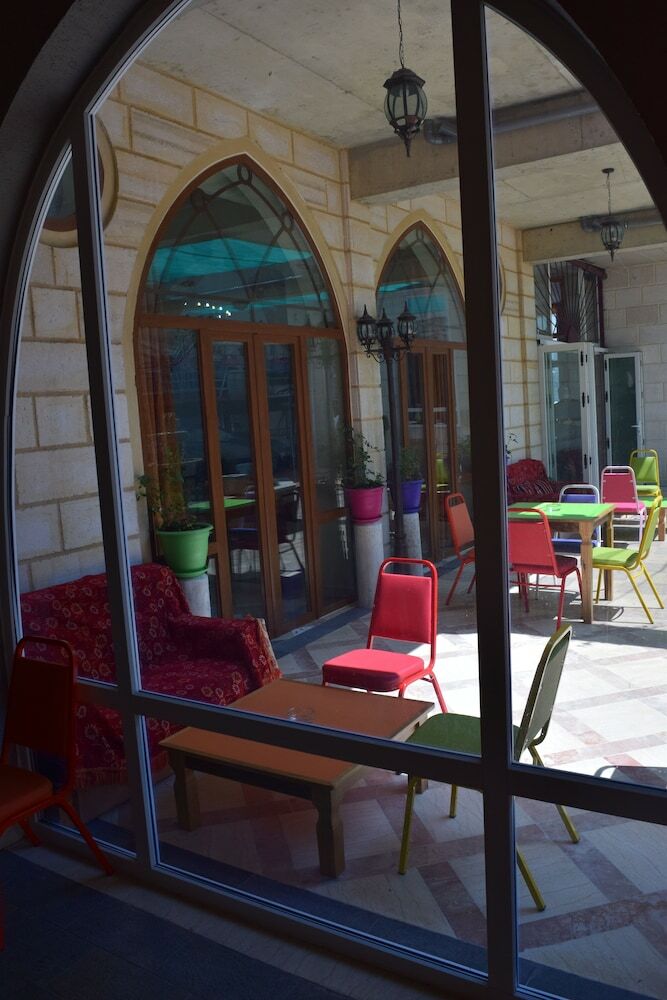 Hotel Damask Rose Lebanese Guest House